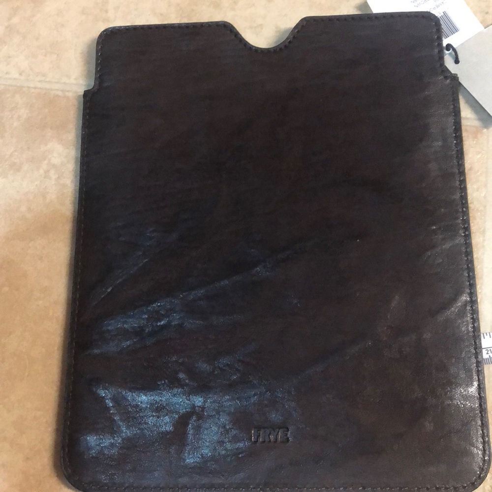 🆕 FRYE Cameron IPad Sleeve - Dark Brown - Picture 5 of 6